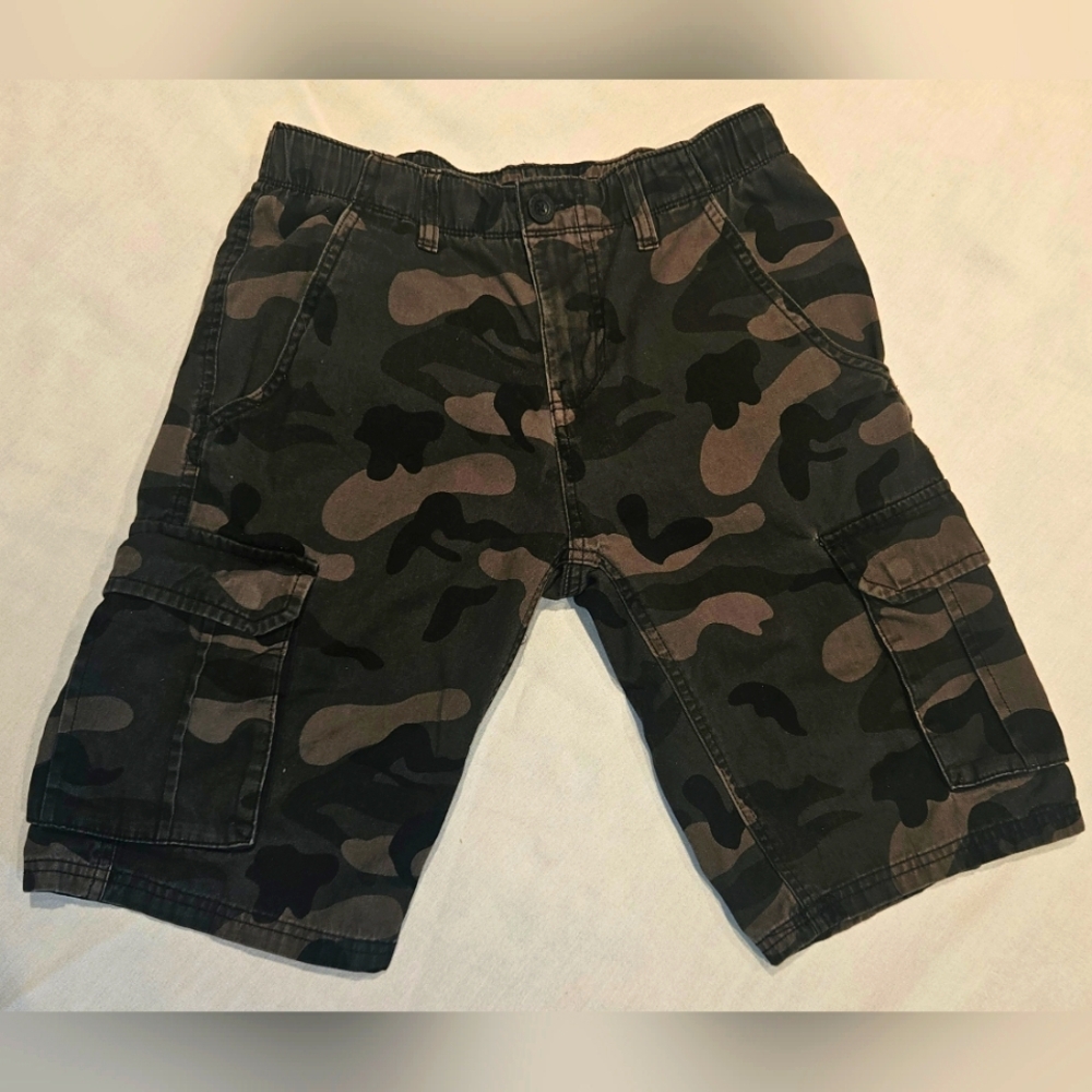 Jeans By Buffalo Men's Size 28 Camo Cargo Shorts